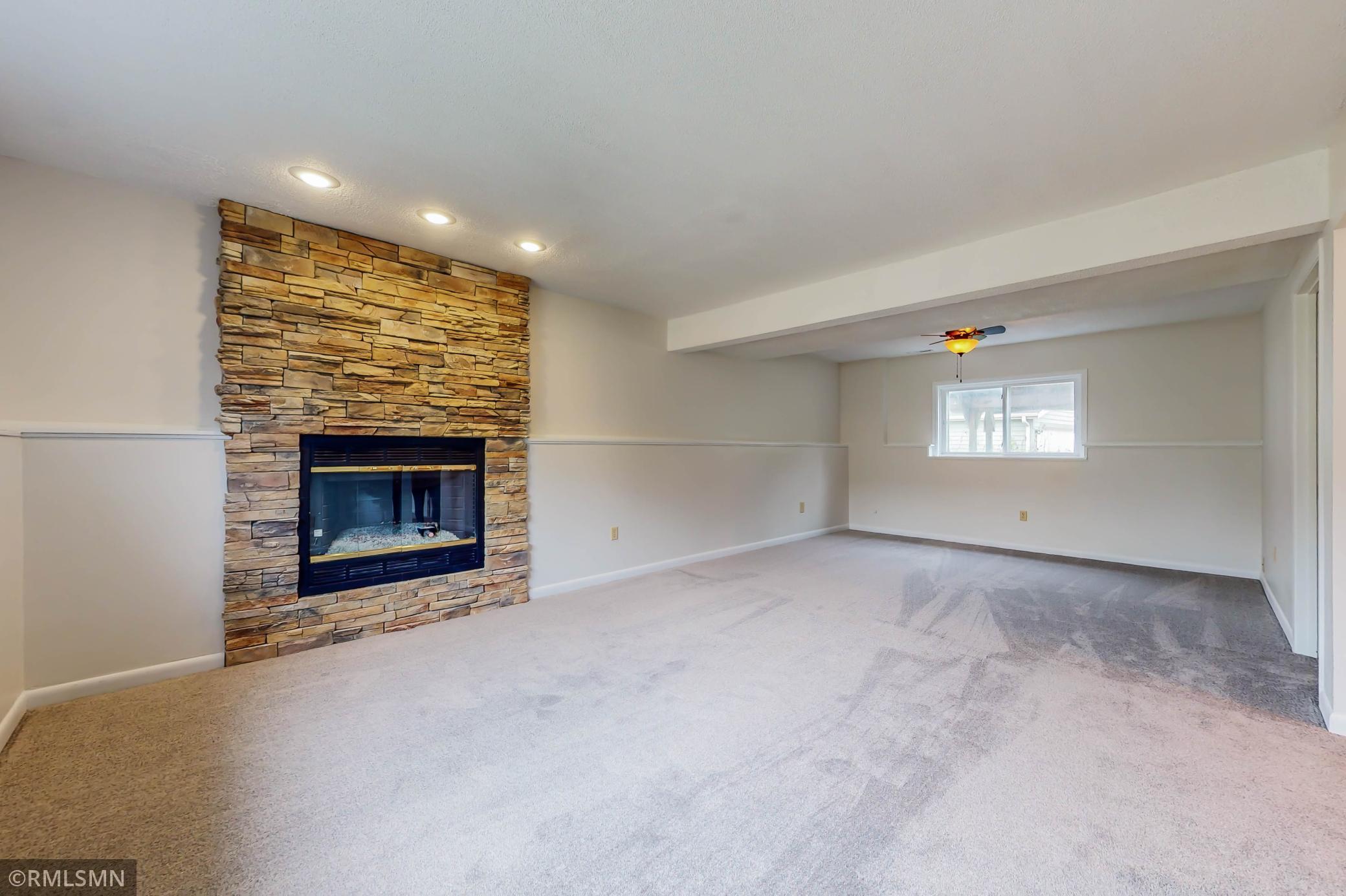 4438 9th Street Northwest Rochester, MN 55901 - Photo 13 of 24