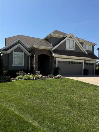 $825,000 | 17595 North Alder Court, Platte City, MO 64079