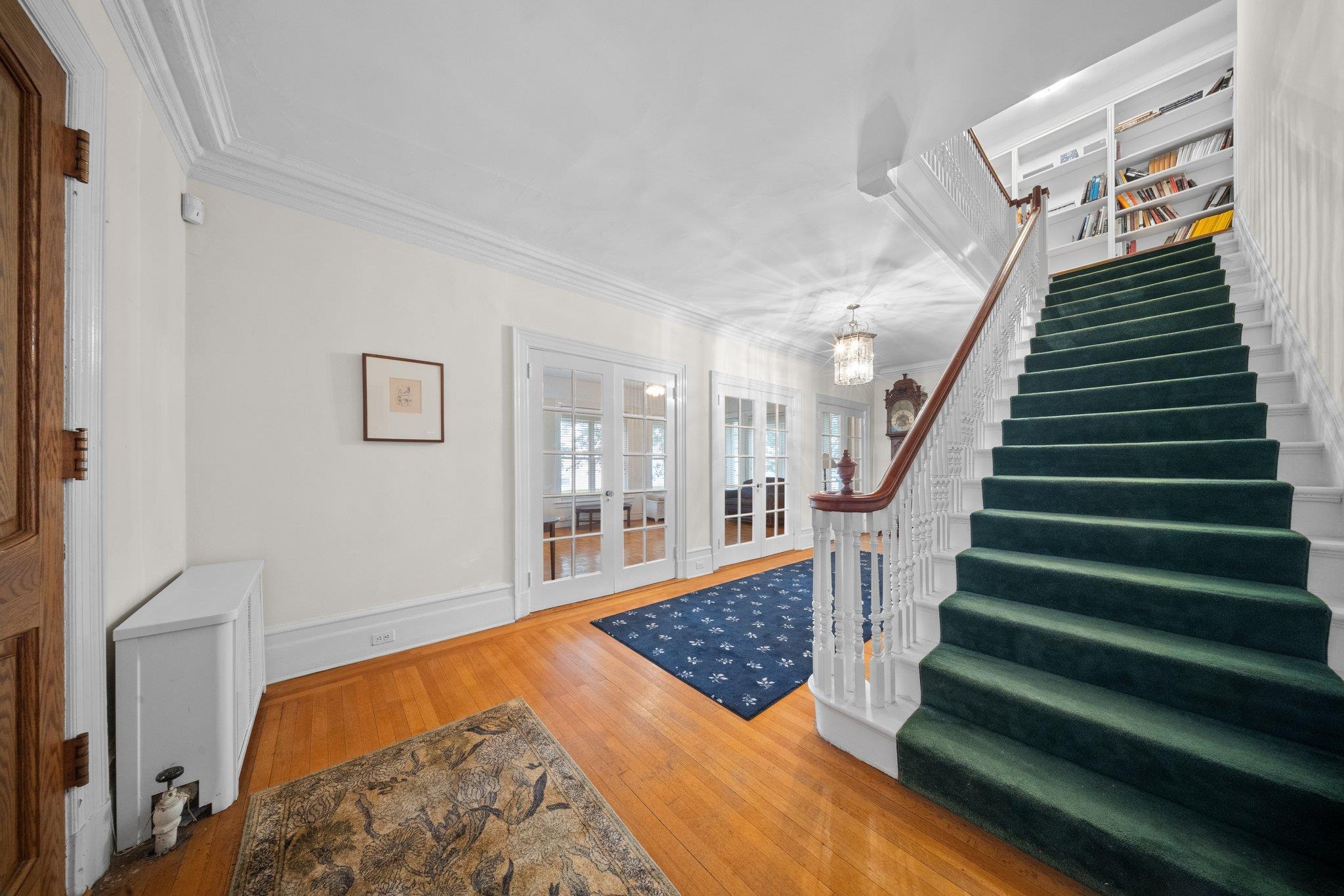 10-08 Shore Road Queens, NY 11363 - Photo 18 of 47 a very nice looking room with a rug