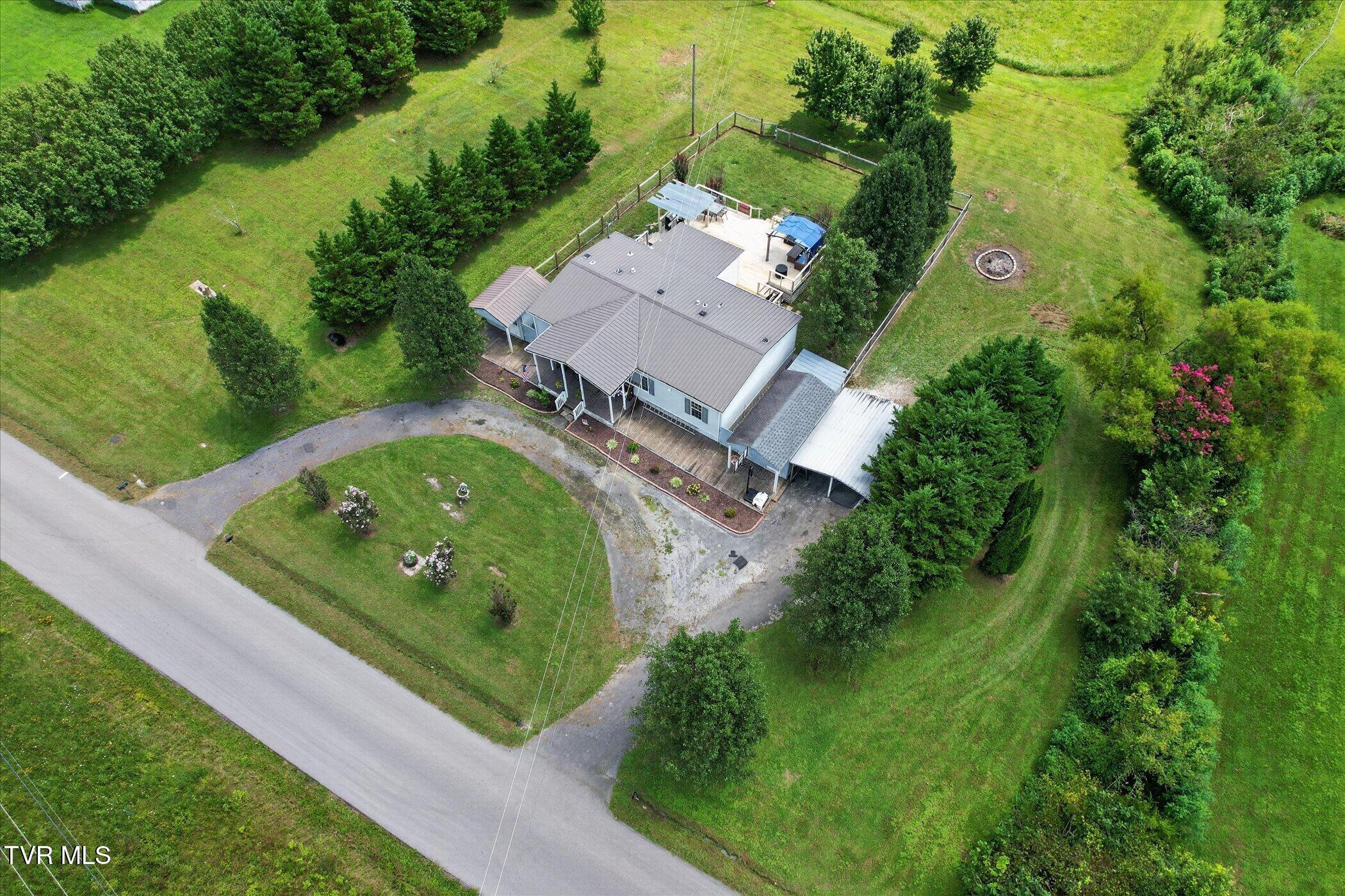 725 Shakerag Road Greeneville, TN 37743 - Photo 35 of 48 36-725-Shakerag-Rd-Greeneville-WindowSti