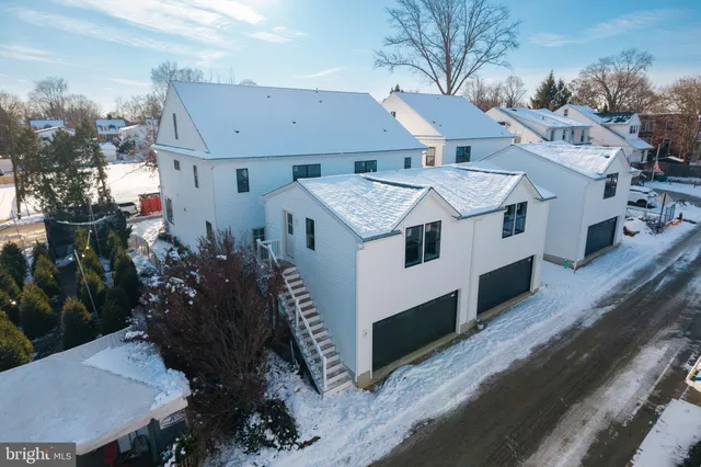 $1,100,000 | 453 East Franklin Street, Media, PA 19063