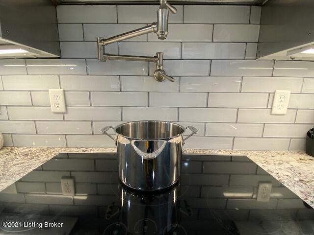 288 Barnes Road Bardstown, KY 40004 - Photo 13 of 59 Tiled backsplash & pot filler faucet