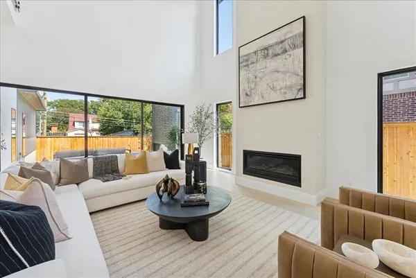 $2,249,000 | 7111 Coronado Avenue, Dallas, TX 75214
