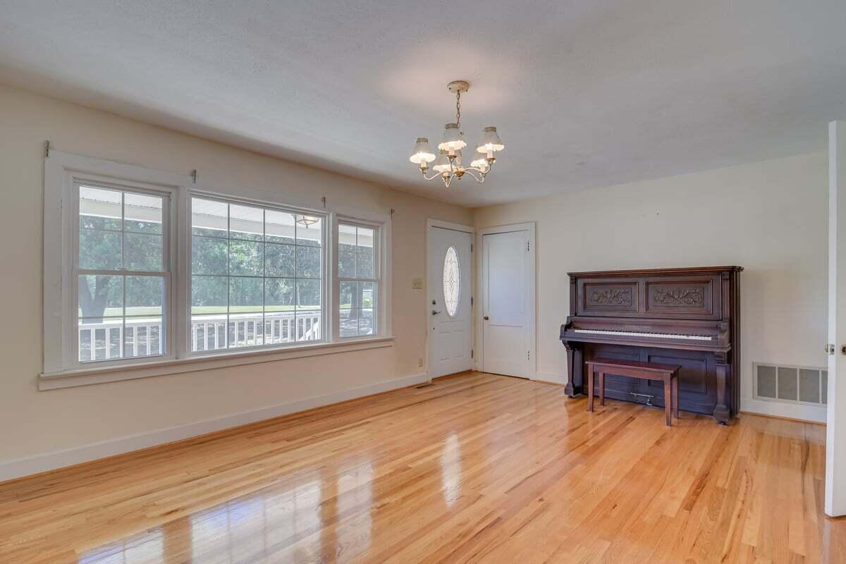 1367 Wire Road Aiken, SC 29805 - Photo 19 of 38