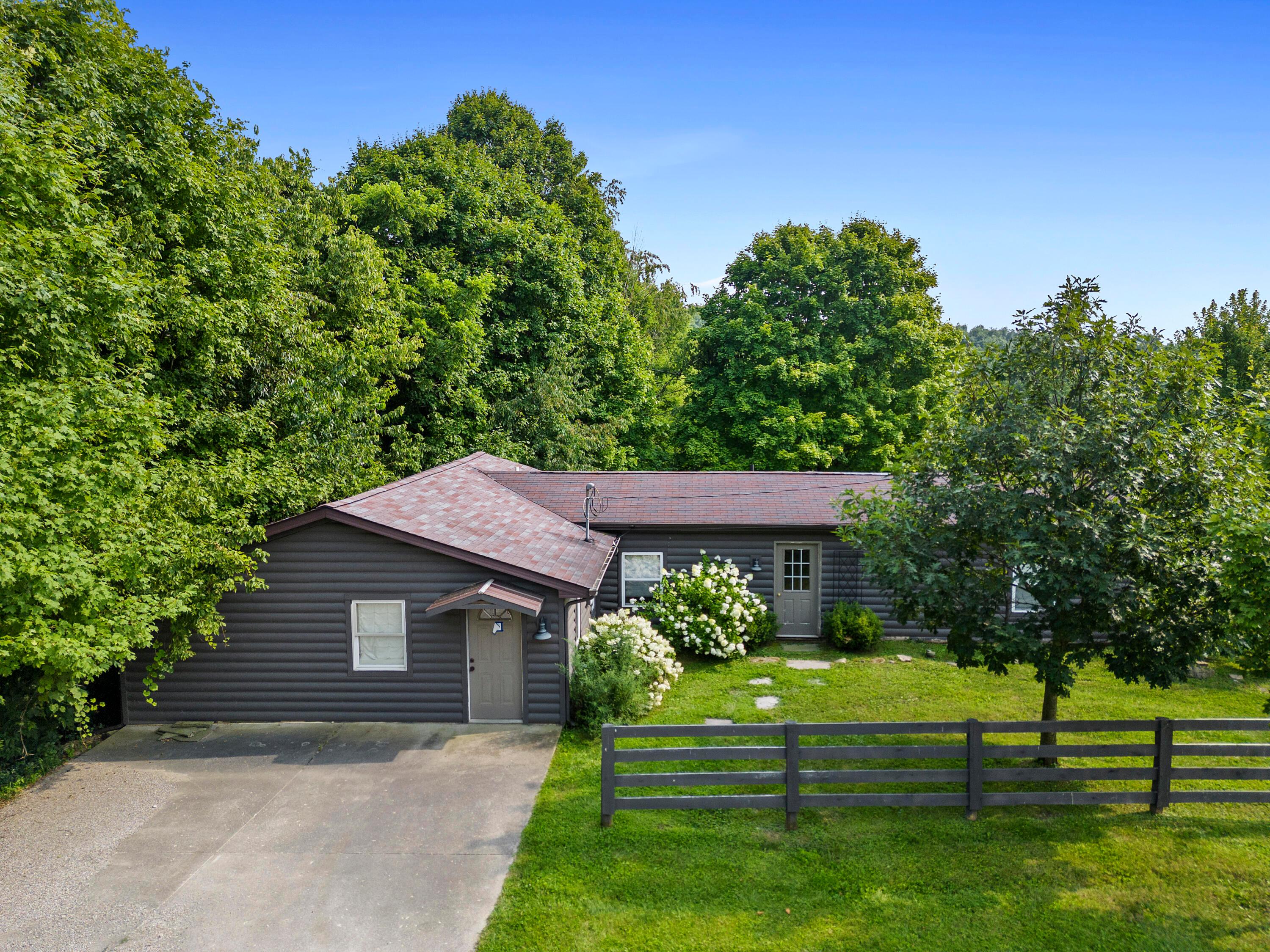 4181 Corner Road Alexandria, OH 43001 - Photo 67 of 69 DJI_0398