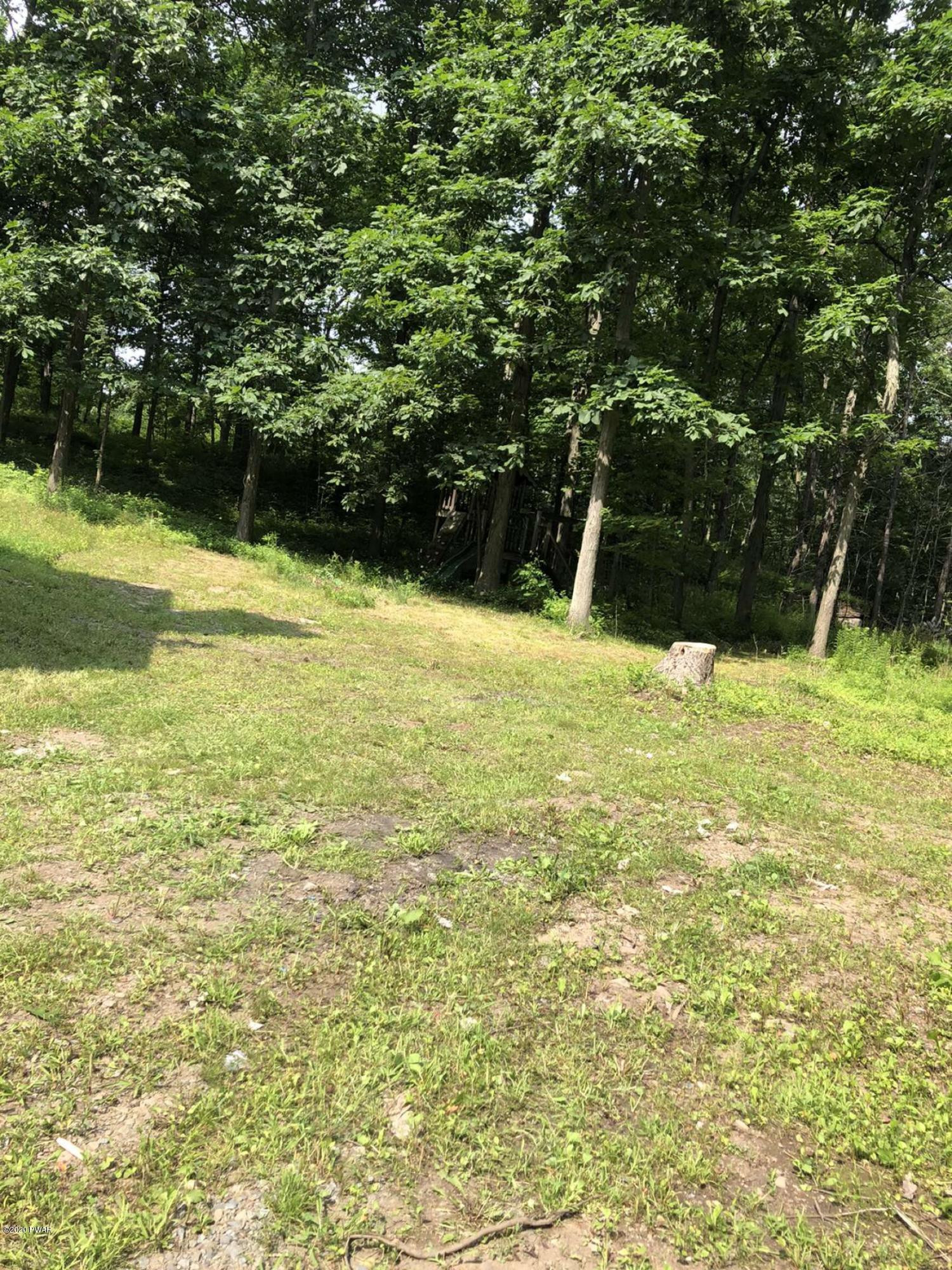 448 Sterling Road Newfoundland, PA 18445 - Photo 28 of 29 Property