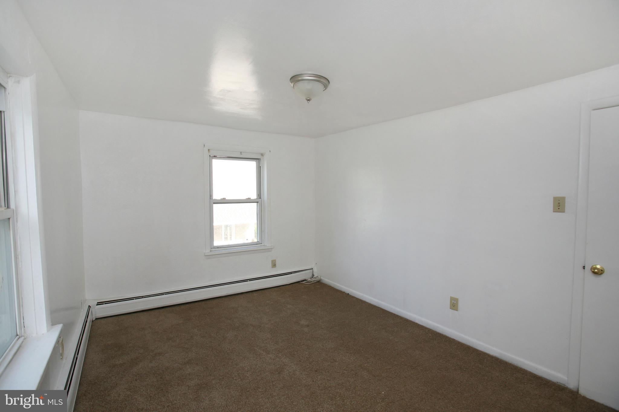 218 West Adams Street Paulsboro, NJ 08066 - Photo 17 of 26