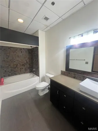 $1,350 | 1520 Washington Avenue, Unit 207, St. Louis, MO 63103