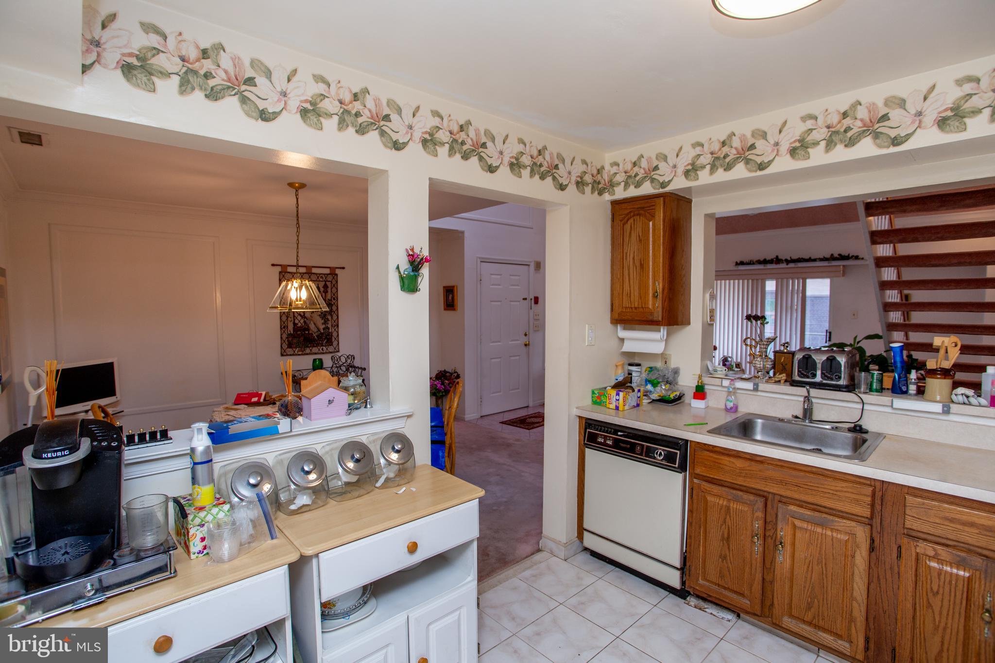 73305 Delaire Landing Road, Unit 305 Philadelphia, PA 19114 - Photo 11 of 39