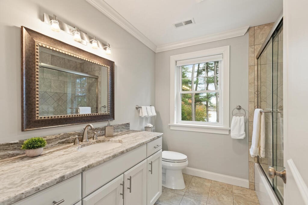 14 Locksley Road Lynnfield, MA 01940 - Photo 22 of 37