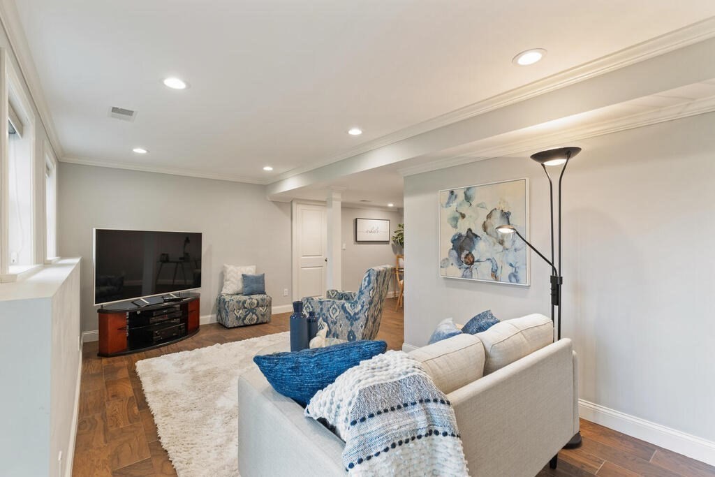 14 Locksley Road Lynnfield, MA 01940 - Photo 28 of 37