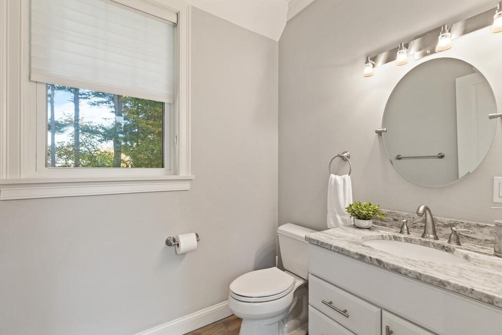 14 Locksley Road Lynnfield, MA 01940 - Photo 10 of 37