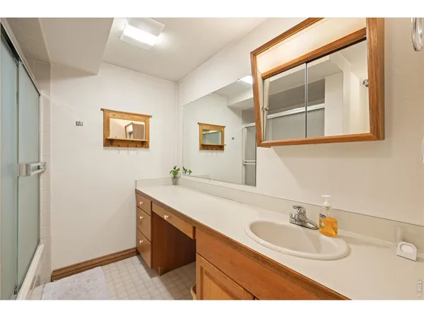 $950,000 | 440 La Hermosa Drive, Bellvue, CO 80512