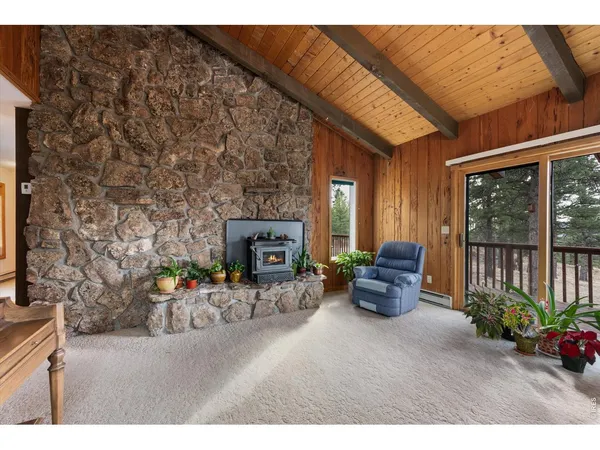 $950,000 | 440 La Hermosa Drive, Bellvue, CO 80512