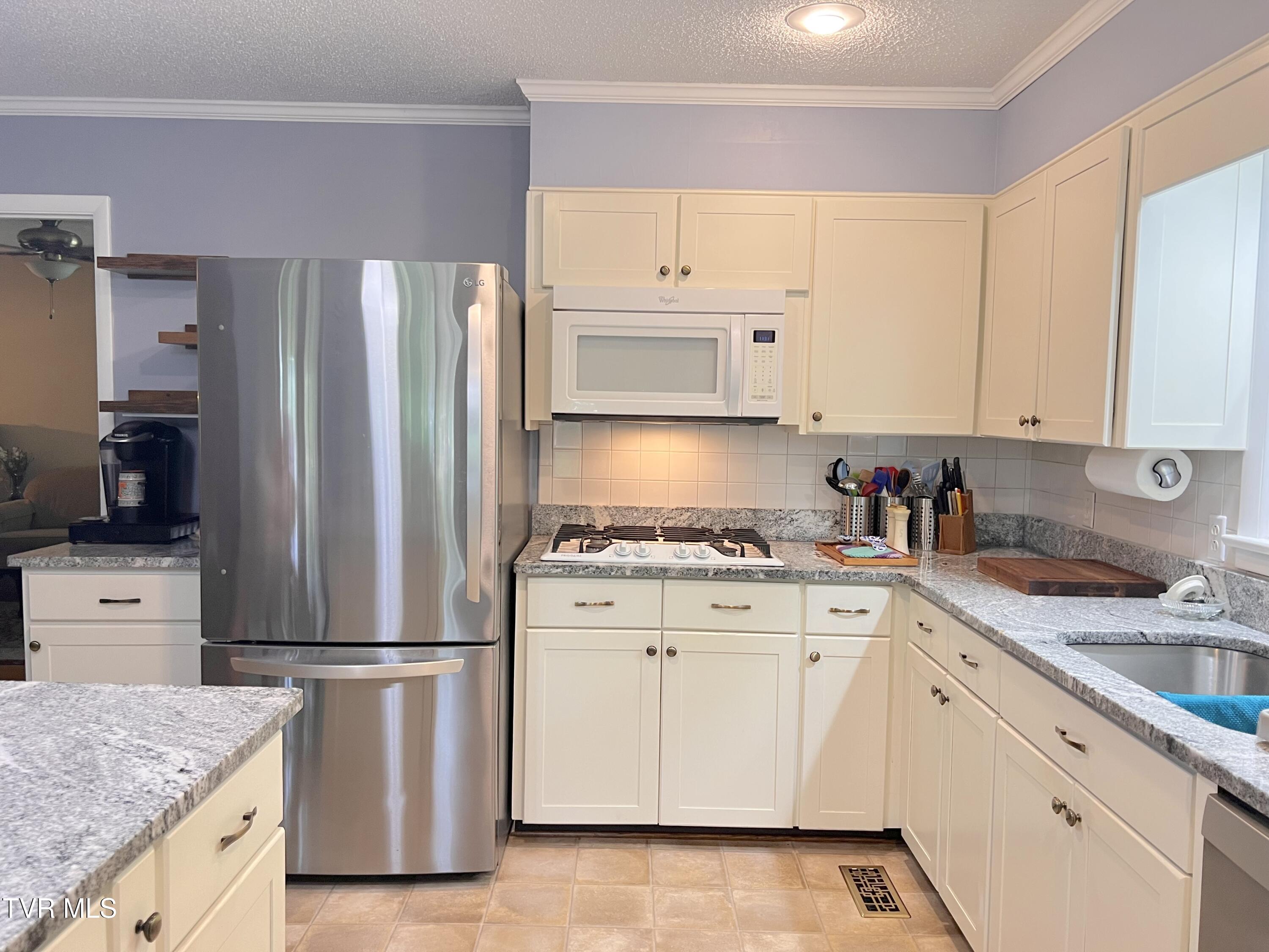 108 Alpine Circle Greeneville, TN 37743 - Photo 34 of 57 ALPINE.CIR 00401*