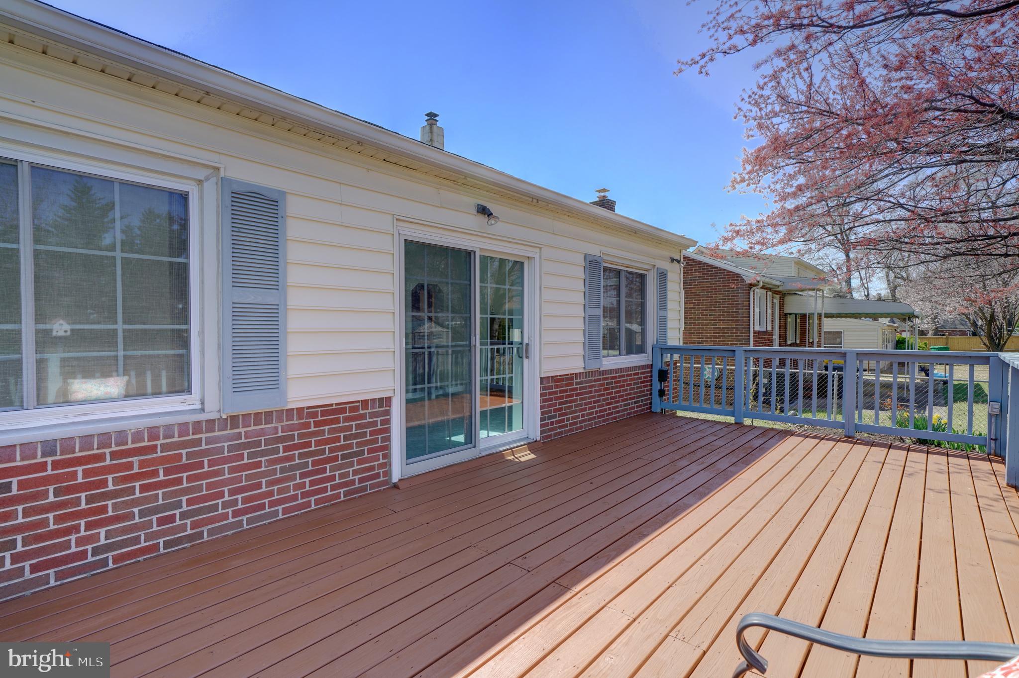 242 Carroll Road Pasadena, MD 21122 - Photo 26 of 39 Perfect space to grill & chill