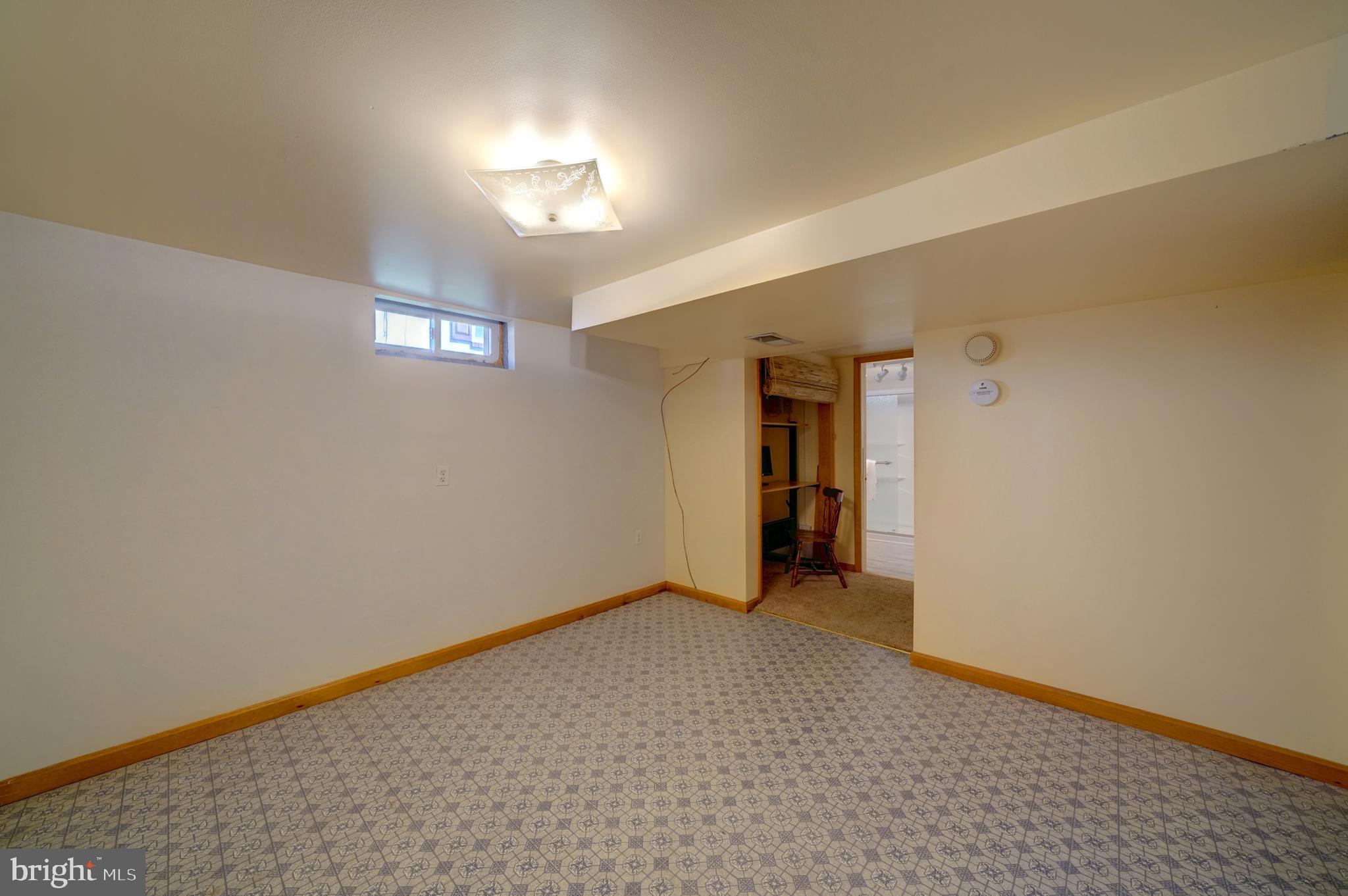 242 Carroll Road Pasadena, MD 21122 - Photo 33 of 39 Endless possibilities