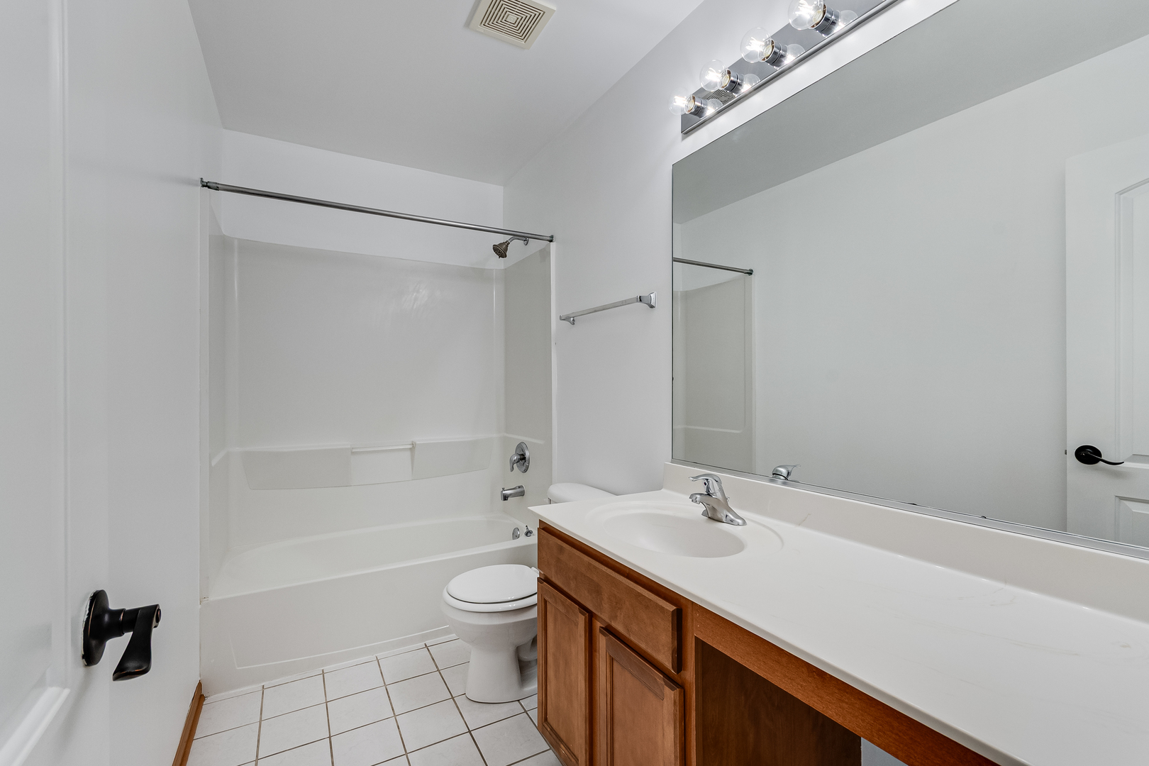 6413 Silver Ridge Drive Plainfield, IL 60586 - Photo 15 of 35