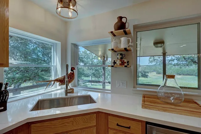 $1,350,000 | 419 Yellowstone Lane, Hunt, TX 78024