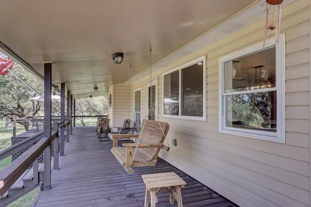 $1,350,000 | 419 Yellowstone Lane, Hunt, TX 78024