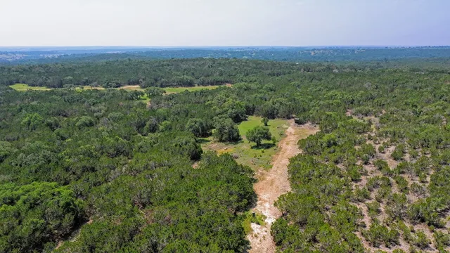 $1,350,000 | 419 Yellowstone Lane, Hunt, TX 78024