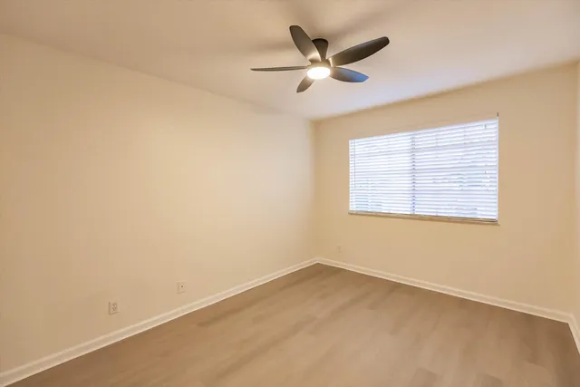 $2,600 | 853 Imperial Lake Road, West Palm Beach, FL 33413