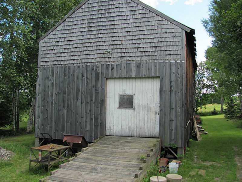 47 Don Hunt Road Norway, ME 04268 - Photo 5 of 34 Stable/Barn.