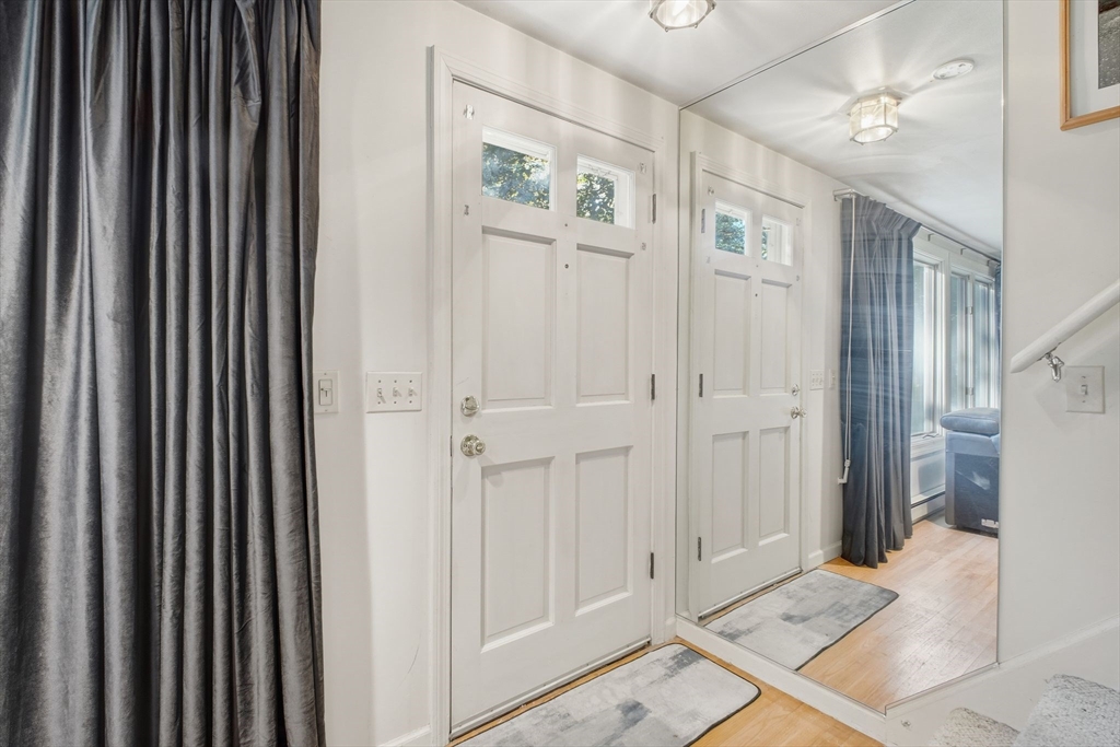 28 Collingwood Road Springfield, MA 01119 - Photo 5 of 32