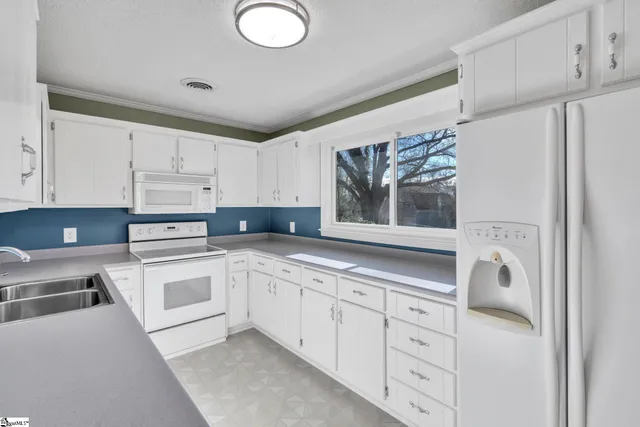 $285,000 | 7 Coquina Court, Greenville, SC 29617