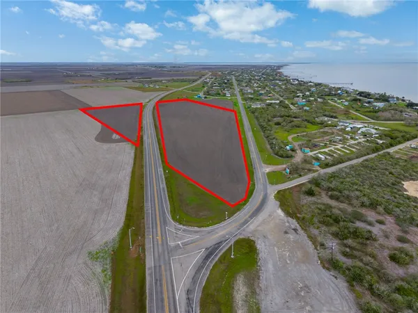 a view of an outdoor space with a lake view