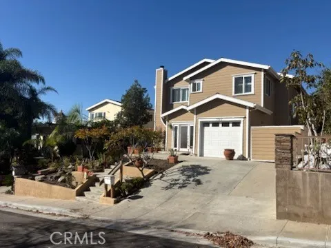 $5,500 | 107 East Avenida San Antonio, San Clemente, CA 92672