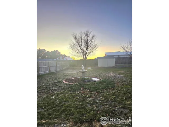 a view of a bathroom