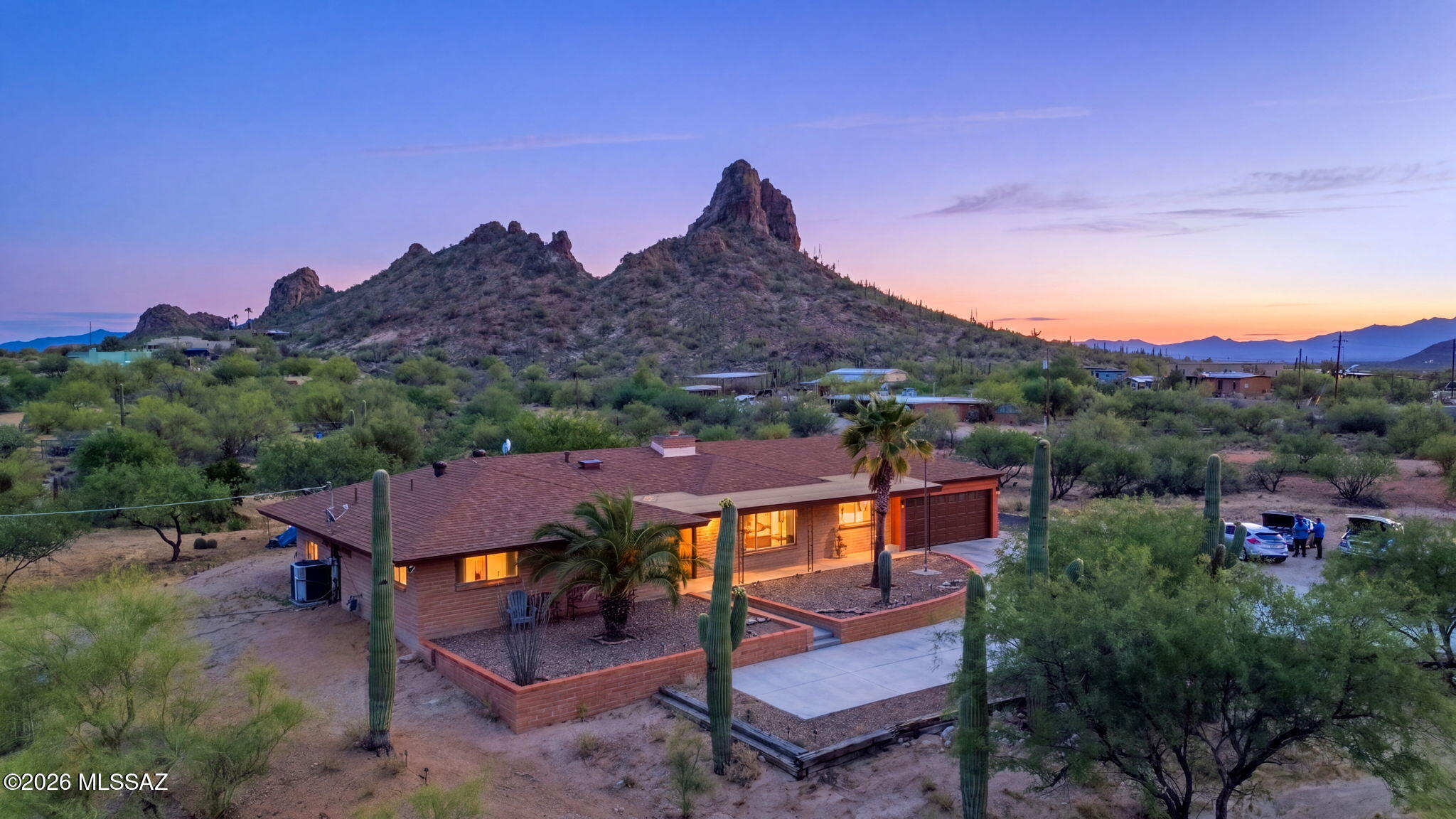 5645 South Caballo Road Tucson, AZ 85746 - Photo 3 of 43 Drone