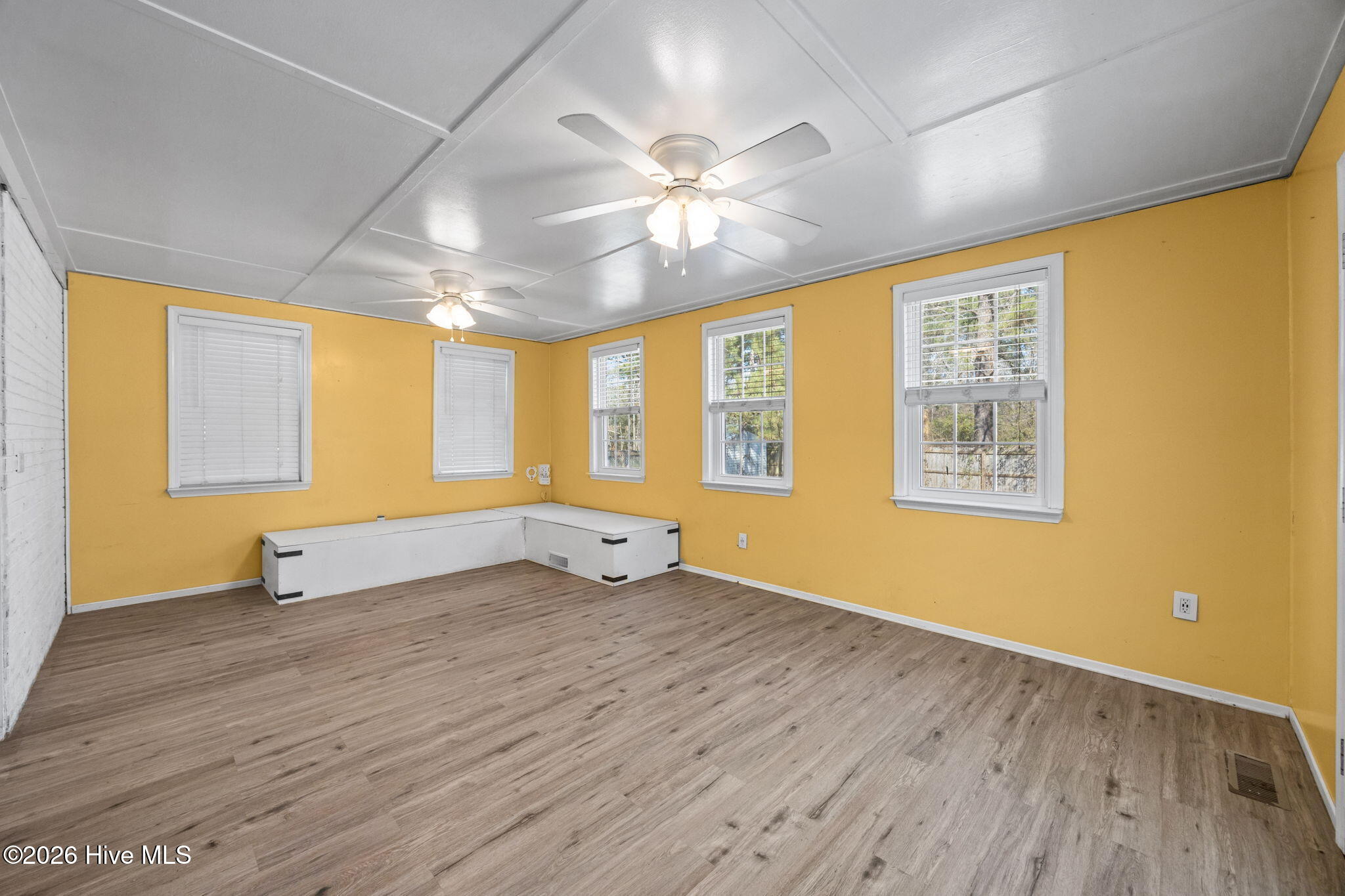 323 Cardinal Road Jacksonville, NC 28546 - Photo 12 of 22 323 Cardinal Road, Jacksonville, NC
