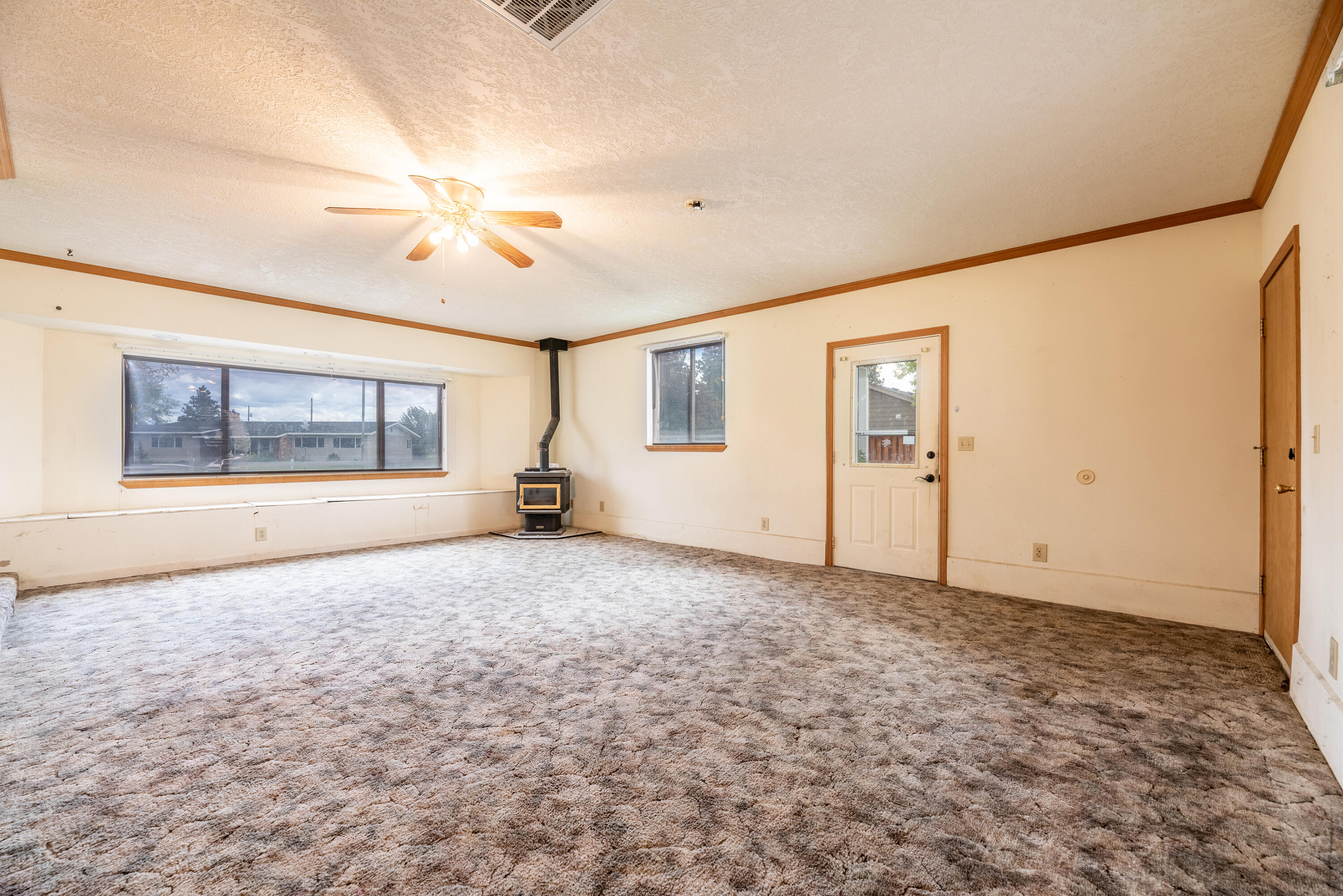591 Martingale Road Prineville, OR 97754 - Photo 20 of 84 591NWMartingale-48