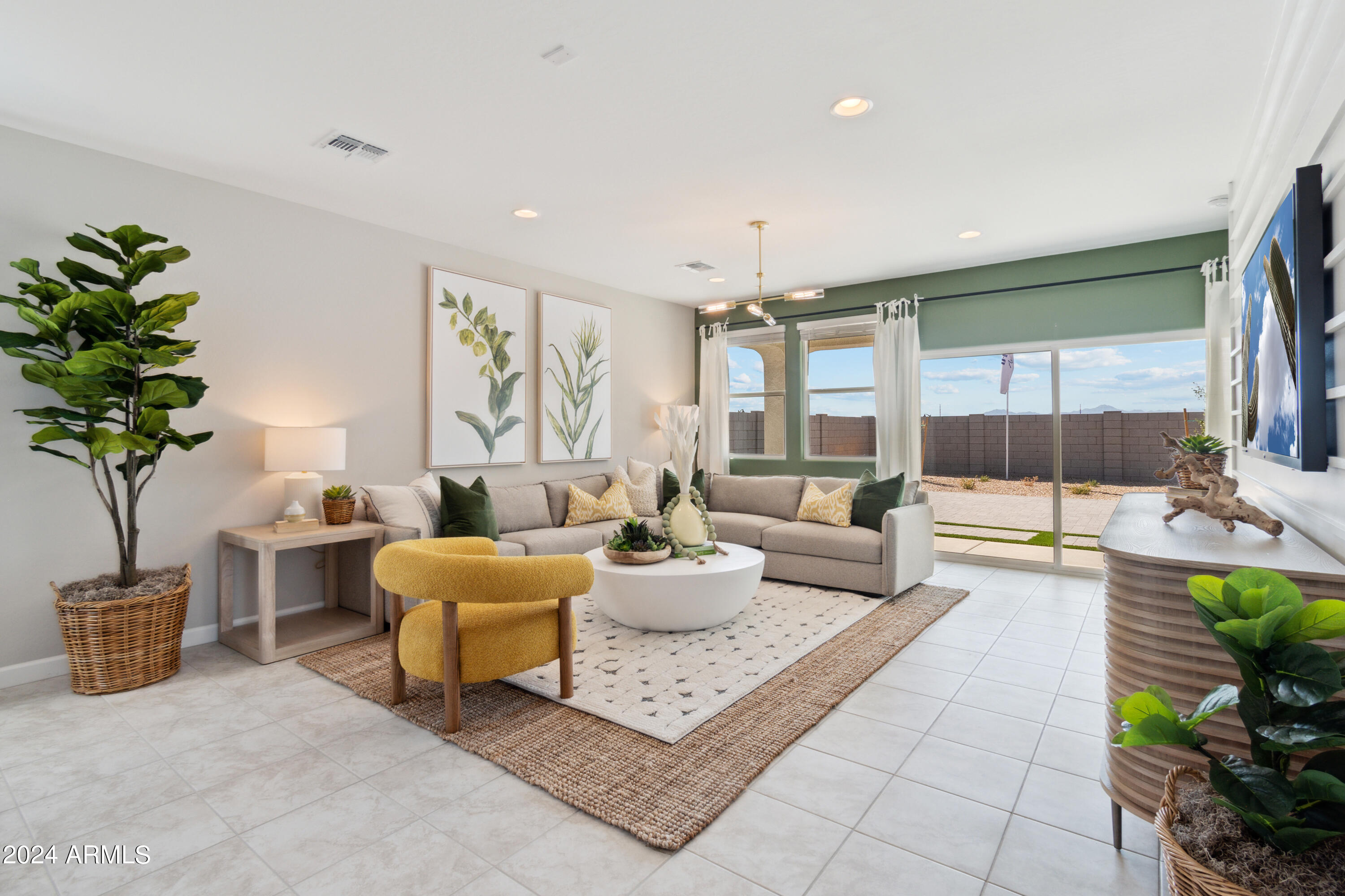 17535 North Ravello Road Maricopa, AZ 85138 - Photo 12 of 33 DSC_8418