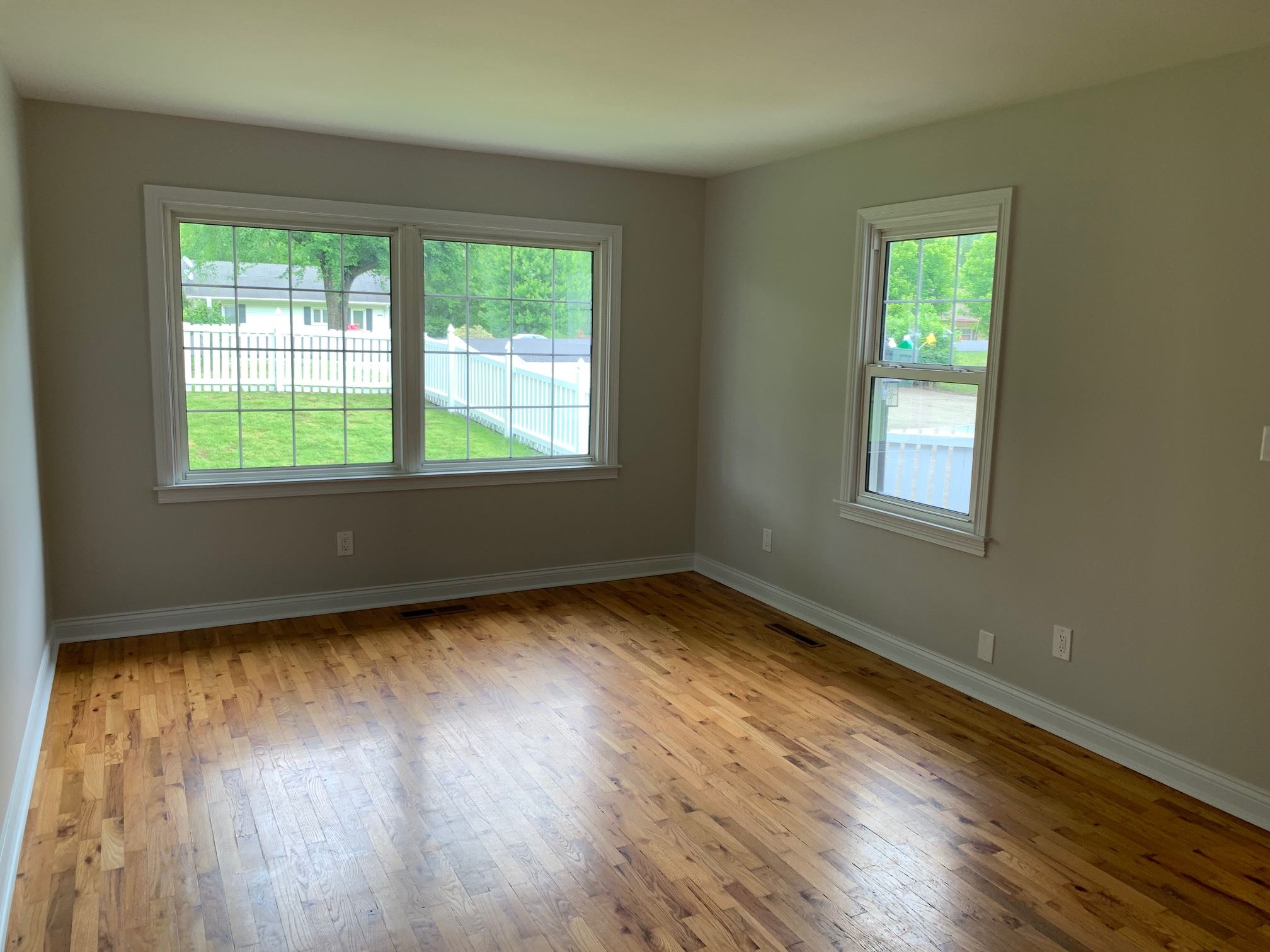 6577 Yankeetown Road Newburgh, IN 47630 - Photo 9 of 36 Gallery Image 9