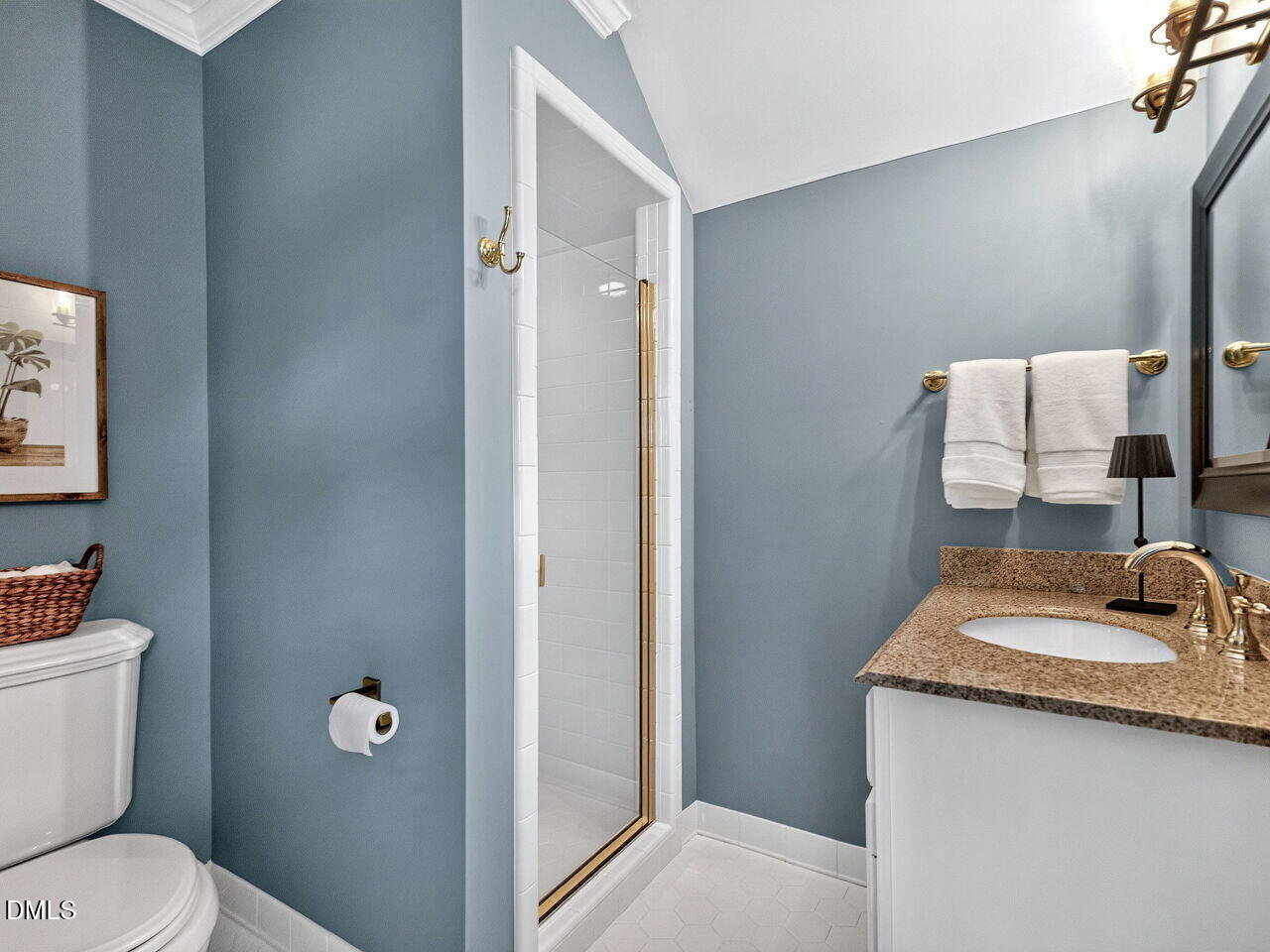 6012 Tenter Banks Square Raleigh, NC 27609 - Photo 28 of 30 030-1280x960-bathroom