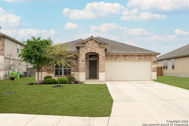 $1,600 | 507 Sage Thrasher, San Antonio, TX 78253