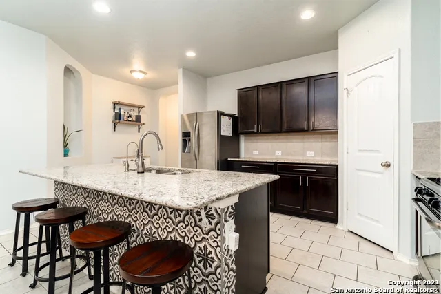 $1,600 | 507 Sage Thrasher, San Antonio, TX 78253