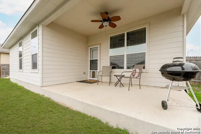$1,600 | 507 Sage Thrasher, San Antonio, TX 78253
