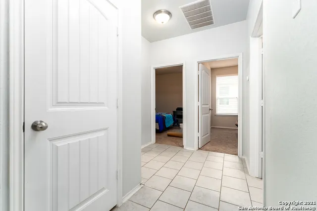 $1,600 | 507 Sage Thrasher, San Antonio, TX 78253