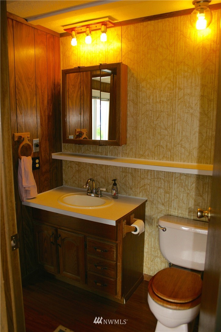 2800 Erlands Point Road Northwest, Unit 39 Bremerton, WA 98312 - Photo 14 of 16 Gallery Image 14