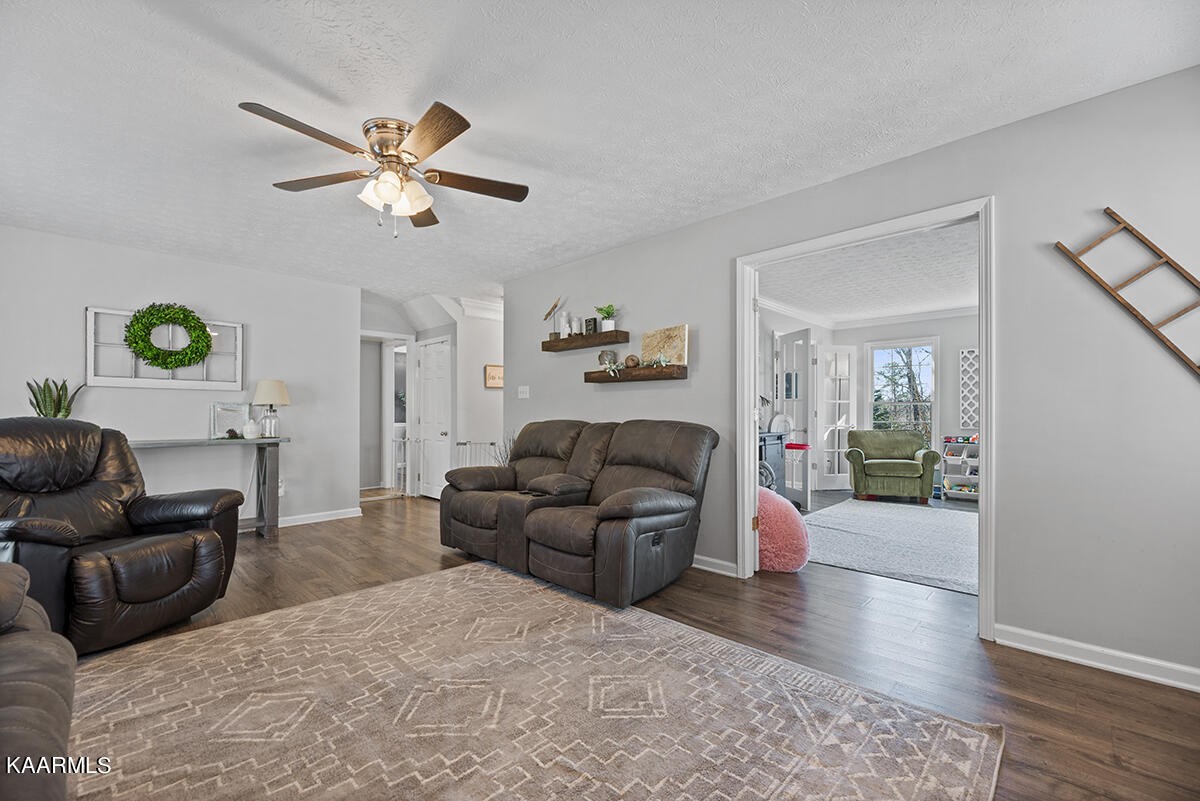 8949 Maple Ridge Lane Knoxville, TN 37923 - Photo 18 of 40 Gallery Image 18