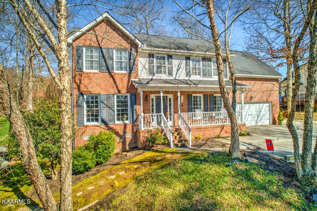 8949 Maple Ridge Lane Knoxville, TN 37923 - Photo 2 of 40 Gallery Image 2