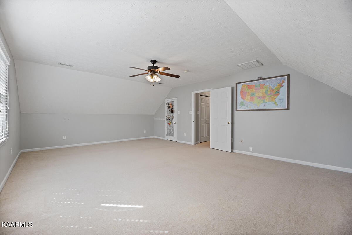8949 Maple Ridge Lane Knoxville, TN 37923 - Photo 25 of 40 Gallery Image 25
