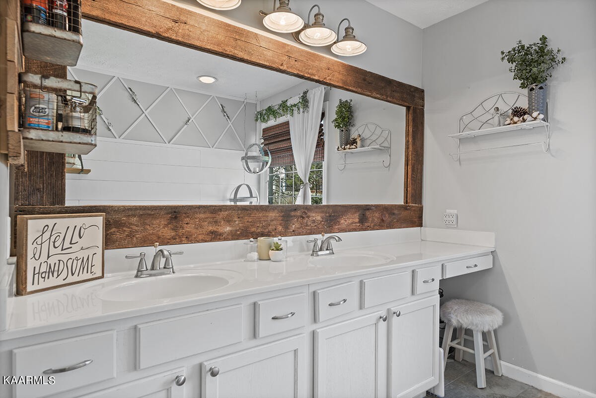 8949 Maple Ridge Lane Knoxville, TN 37923 - Photo 35 of 40 Gallery Image 35