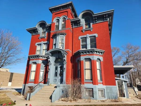 $850 | 701 Center Avenue, Unit 14, Bay City, MI 48708
