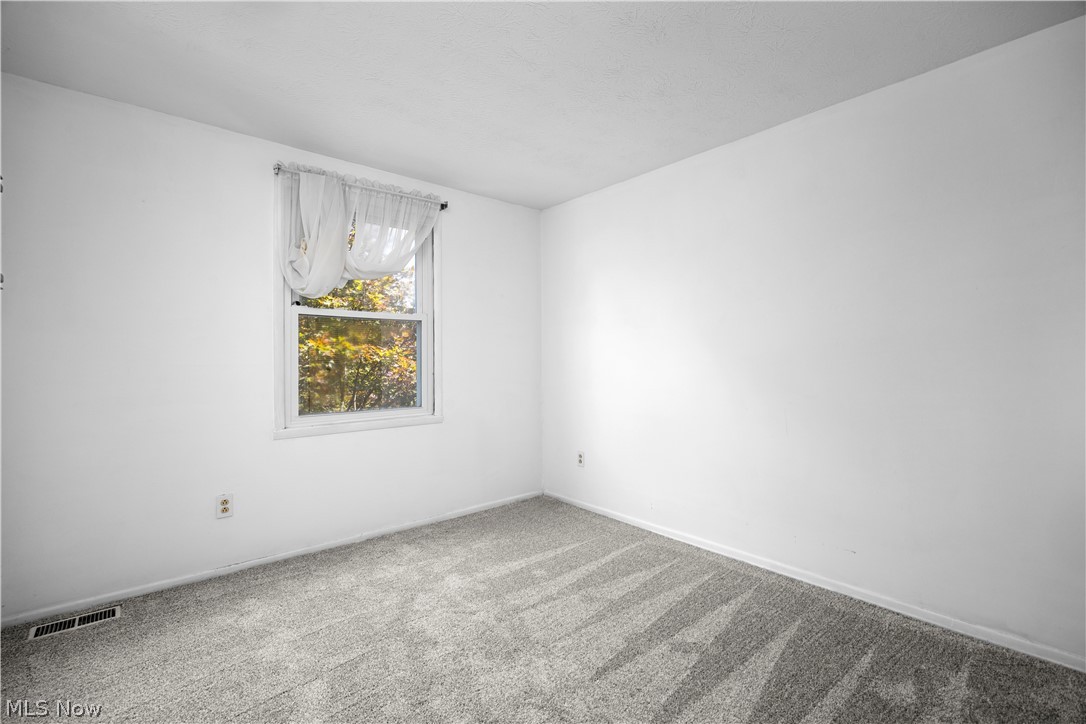 974 Wadsworth Road Medina, OH 44256 - Photo 20 of 31