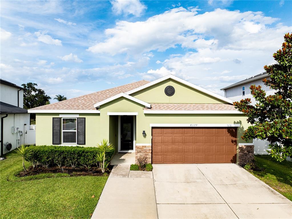 4379 Moon Shadow Loop Mulberry, FL 33860 - Photo 1 of 54